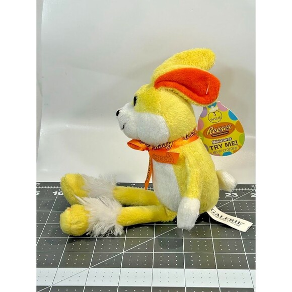 2 Reese's Yellow & Brown Bunny Rabbit Plush Floppy Ears Peanut Butter Sings 9" - Picture 10 of 16